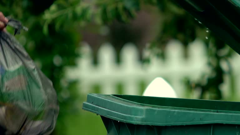 Best Retail Junk Removal  in Owatonna, MN